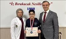 ÖYKÜ YARIŞMASINDA İLÇE BİRİNCİLİĞİ